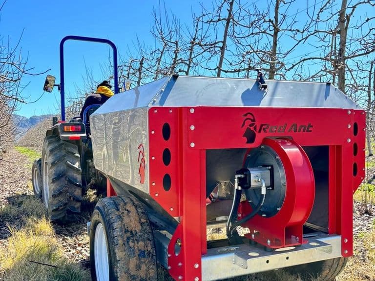 Red Ant auger spreader mini