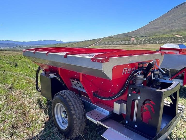Red Ant lime spreader