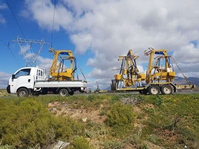 Red Ant Netwizz netting machine